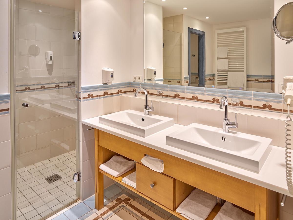 Gutshof Uttlau Hotel Haarbach Kültér fotó